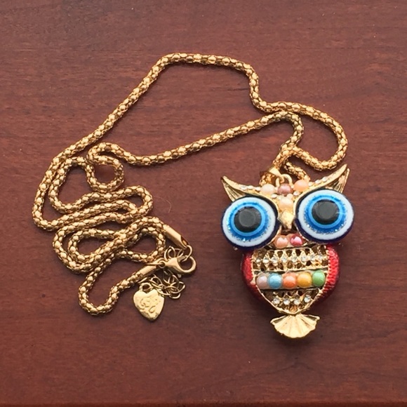 Lovely owl on thick gold tone chain BJ stamp on tiny heart - Picture 4 of 4